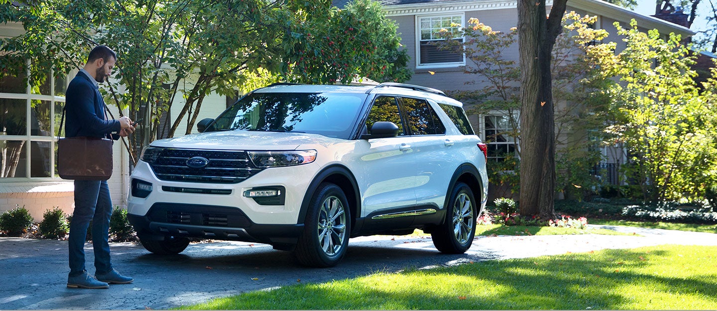 Midway Ford in Roseville MN