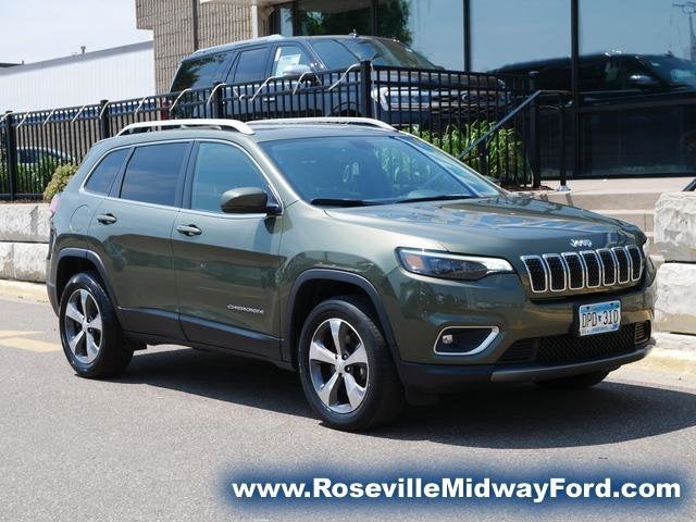 Used 2019 Jeep Cherokee Limited with VIN 1C4PJMDX6KD465131 for sale in Roseville, Minnesota