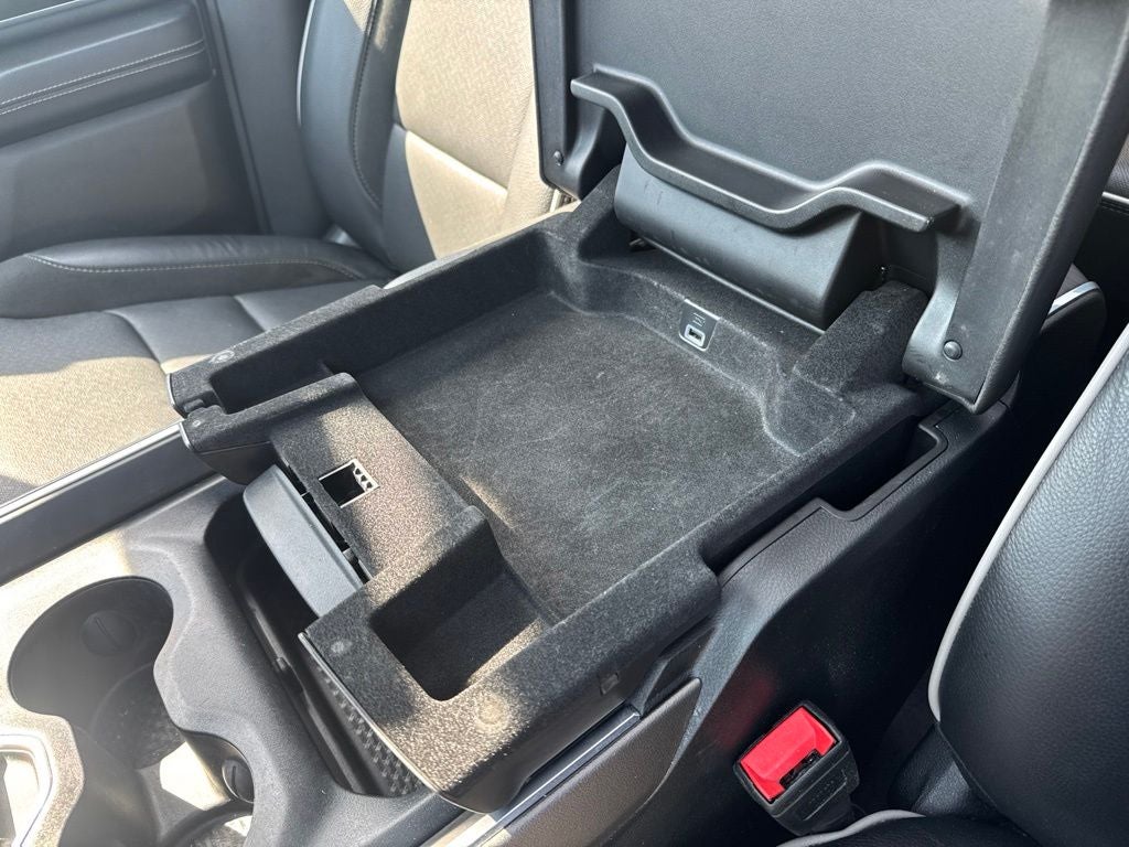 2025 RAM 1500 Laramie Sport Appearance Package