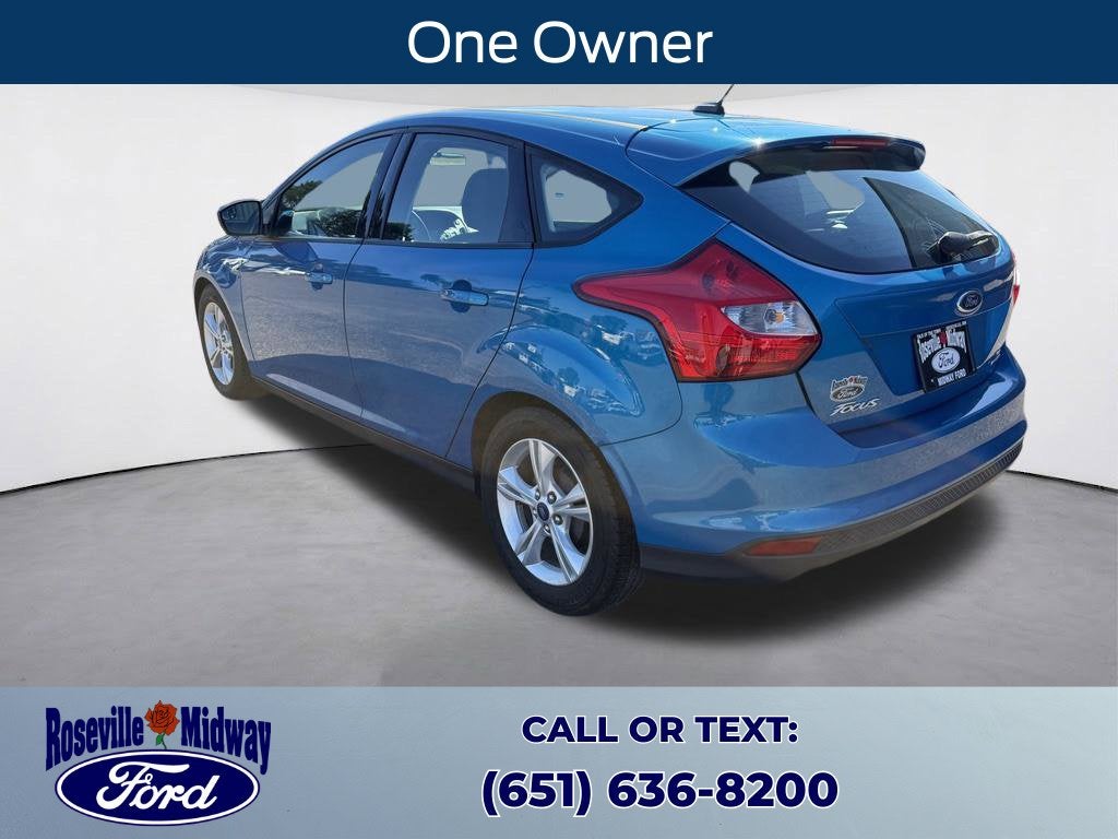 Used 2014 Ford Focus SE with VIN 1FADP3K21EL138638 for sale in Roseville, Minnesota