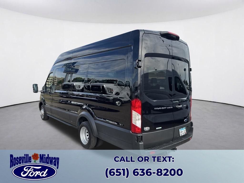 2025 Ford Transit-350 XLT 15 Passenger