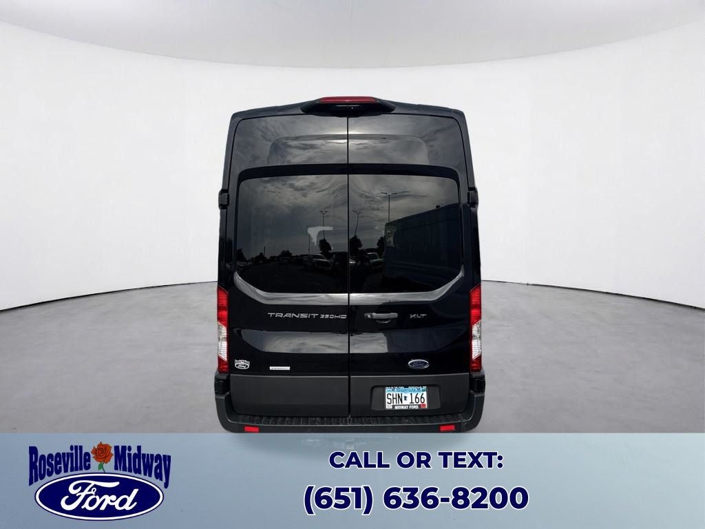 2025 Ford Transit-350 XLT 15 Passenger