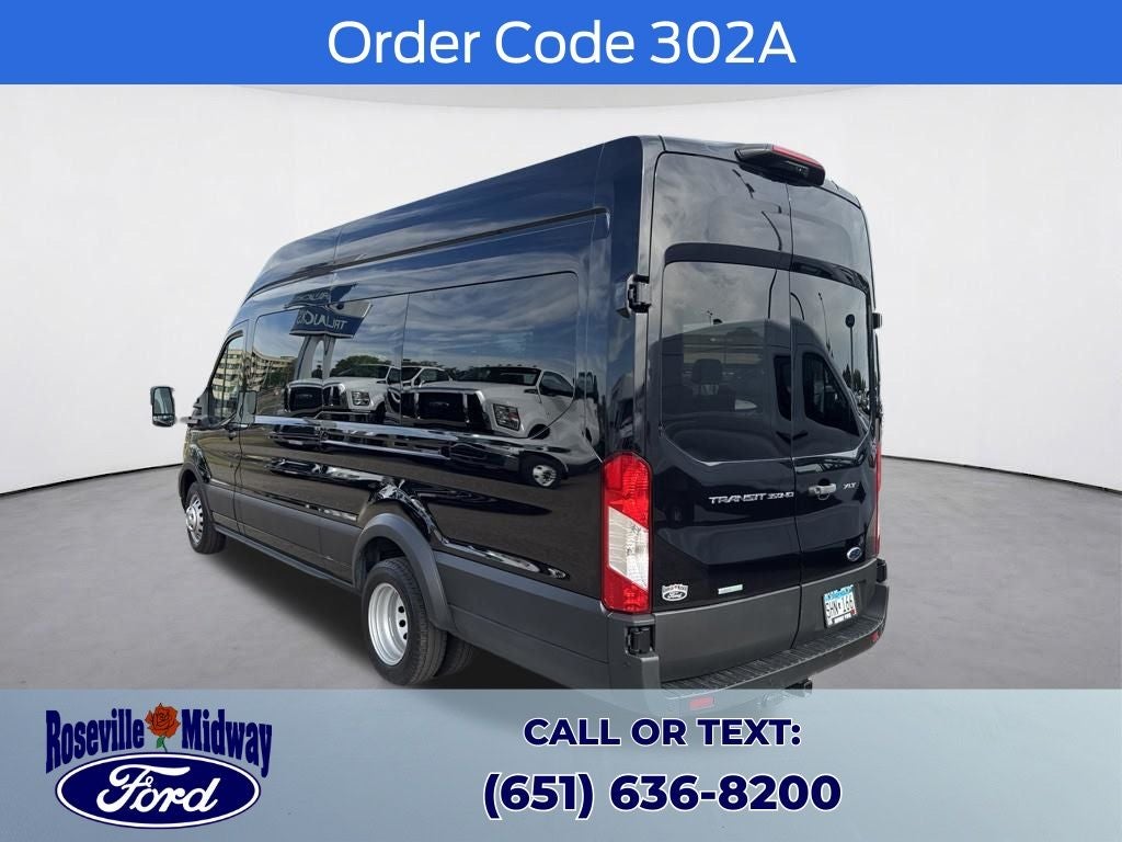 2025 Ford Transit-350 XLT 15 Passenger
