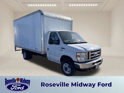 2011 Ford E-350SD Base Cutaway