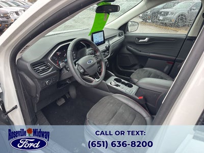2022 Ford Escape SEL Stealth AWD Package