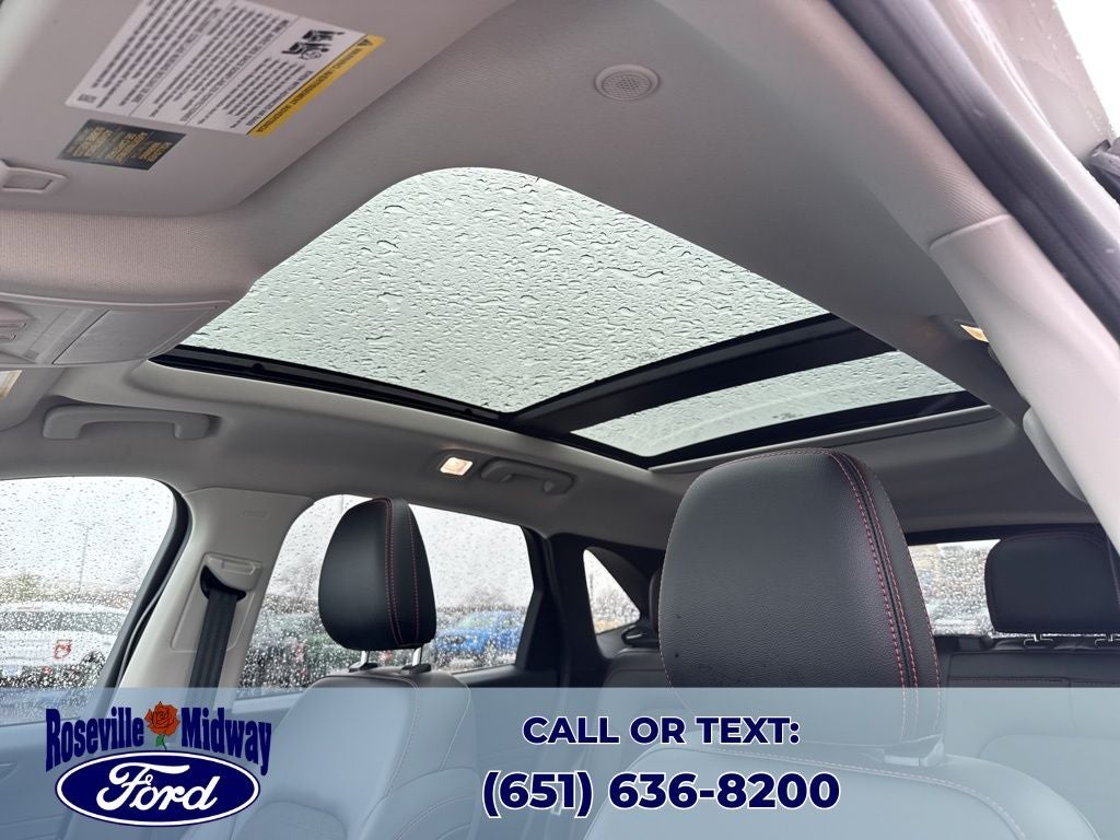 2022 Ford Escape SEL Stealth AWD Package
