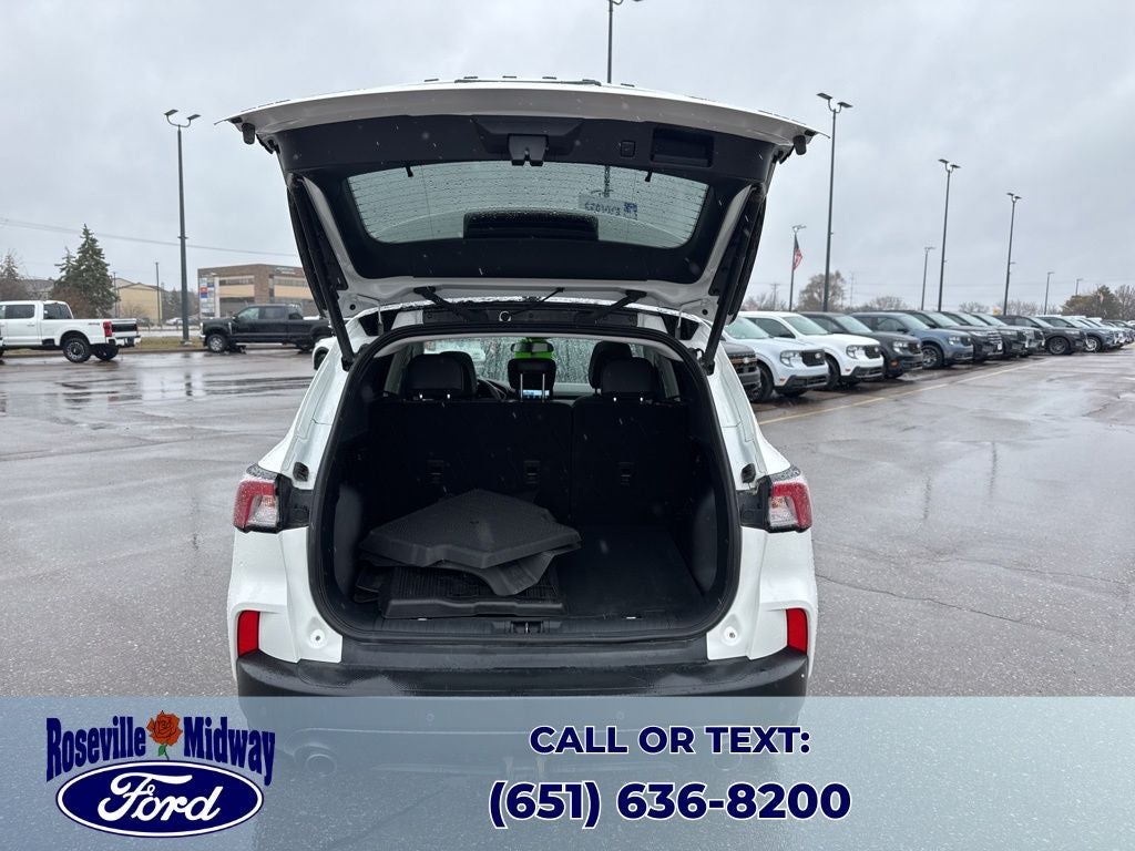 2022 Ford Escape SEL Stealth AWD Package