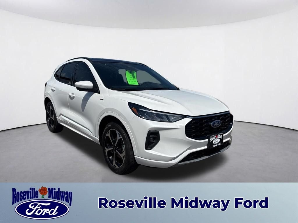 2023 Ford Escape ST-Line Select