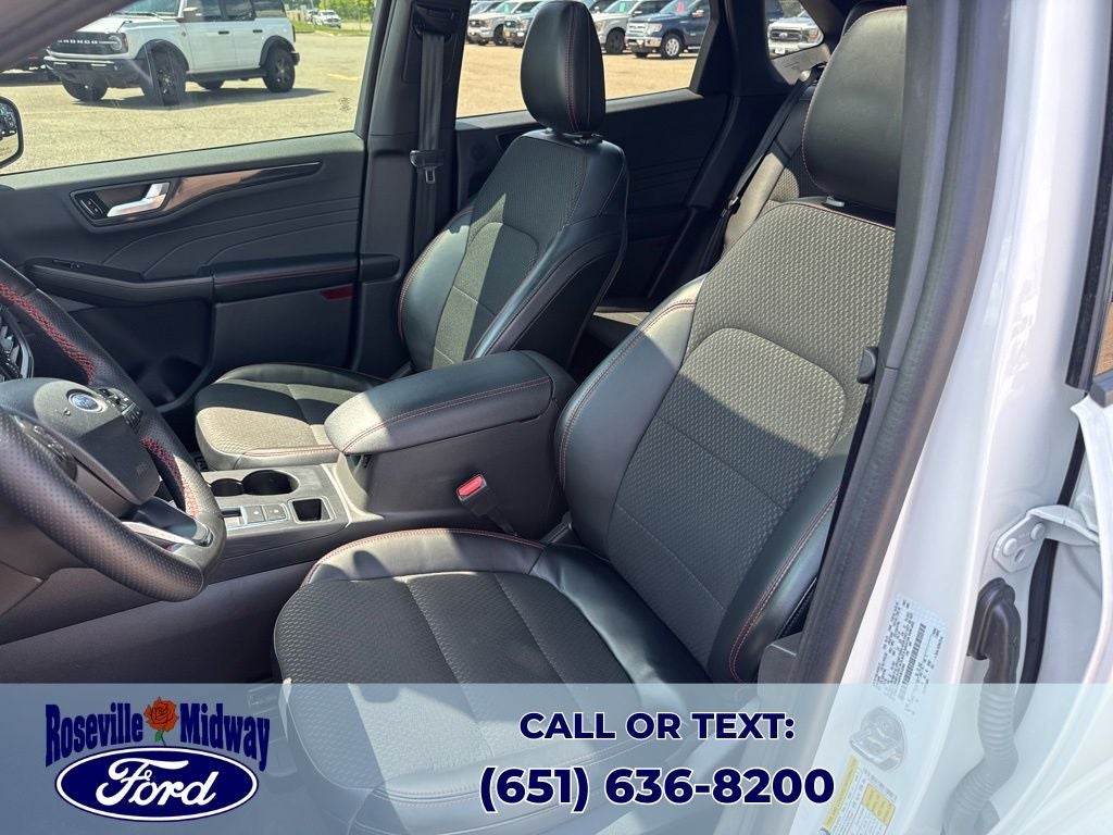 2023 Ford Escape ST-Line Select