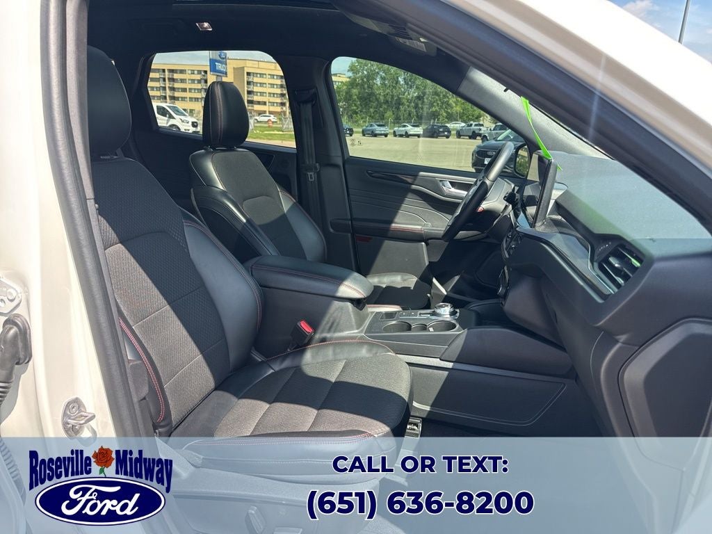 2023 Ford Escape ST-Line Select
