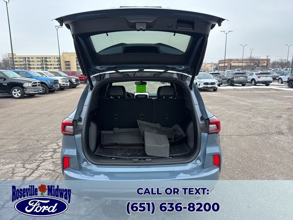 2023 Ford Escape ST-Line Elite