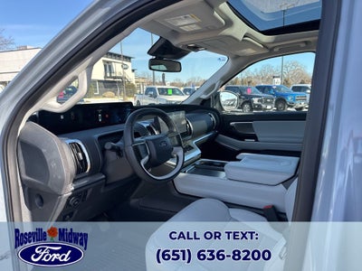 2025 Ford Expedition Platinum