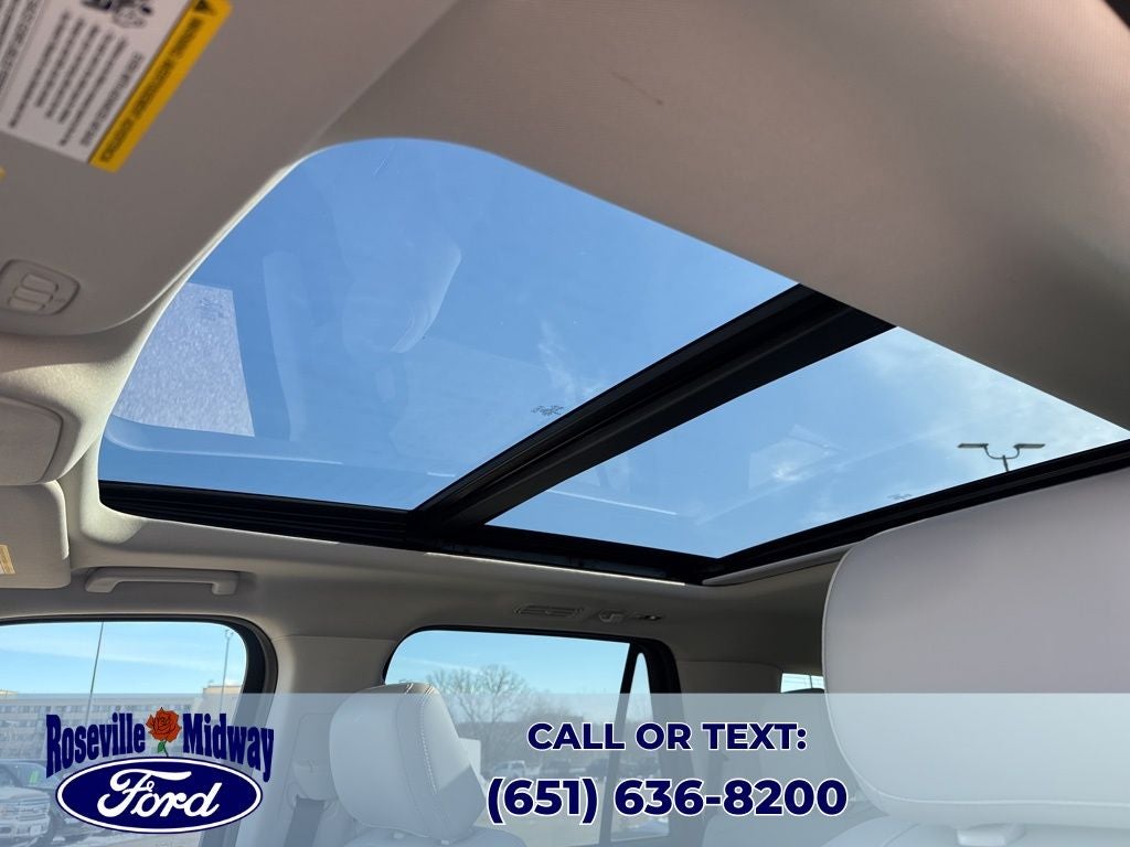 2025 Ford Expedition Platinum