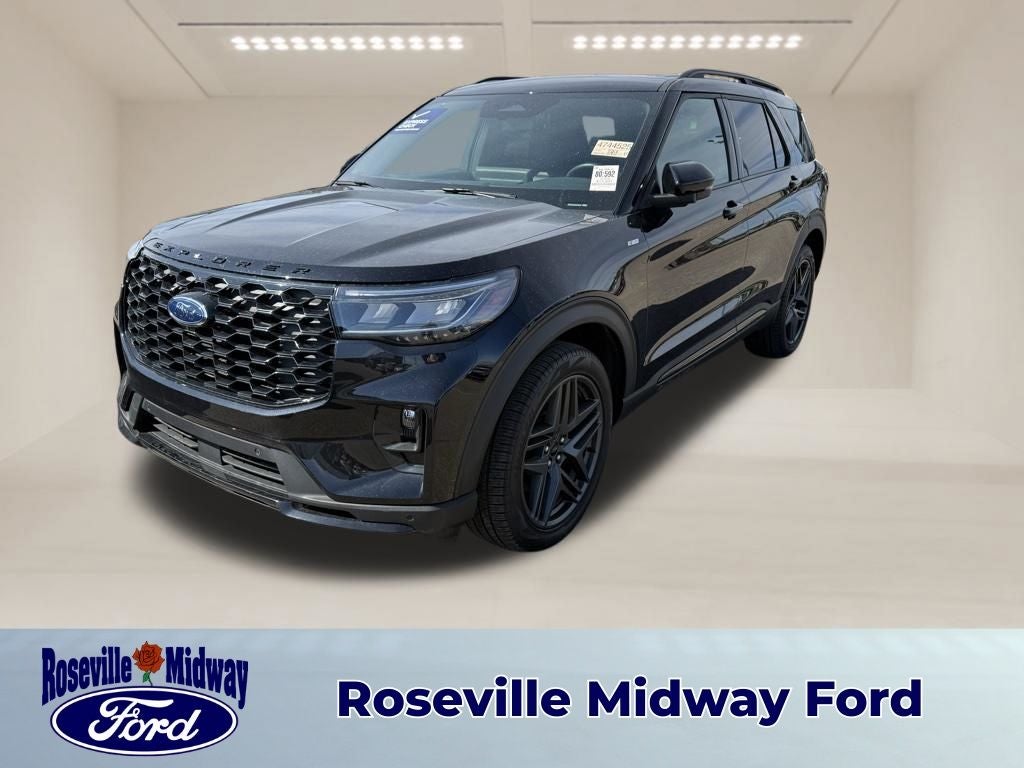 2025 Ford Explorer ST-Line Street Pack