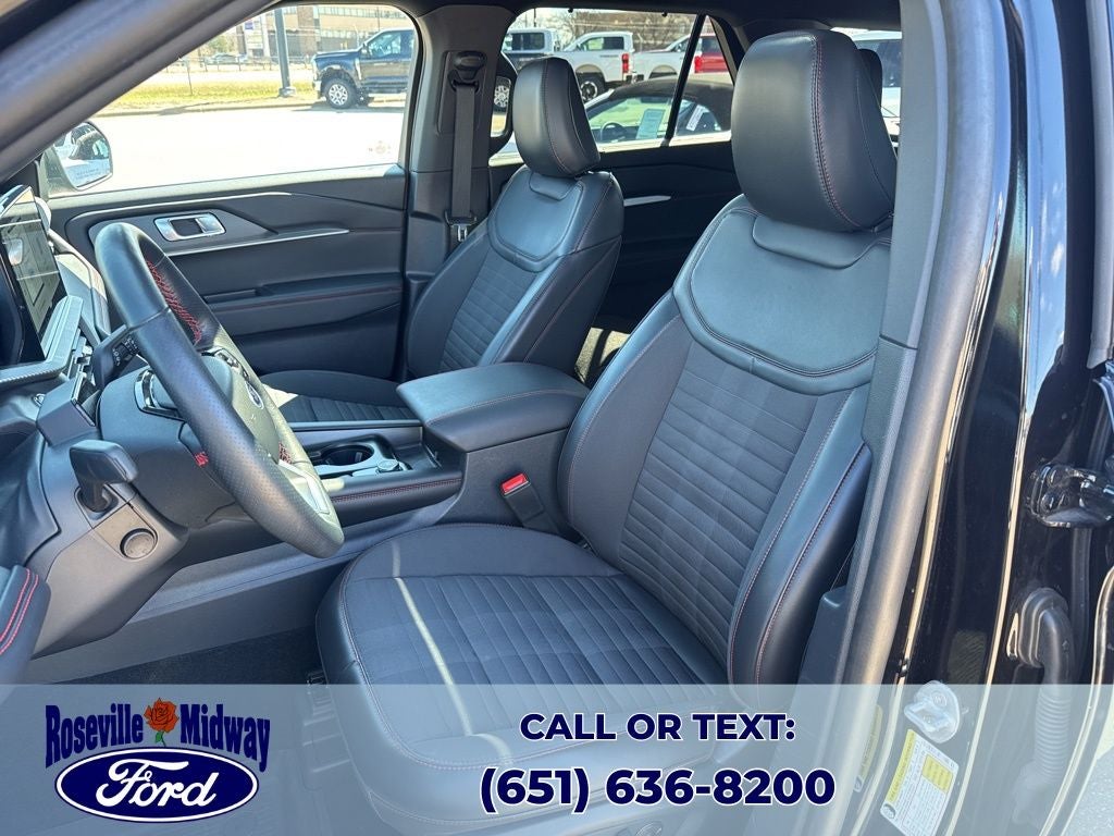 2025 Ford Explorer ST-Line Street Pack