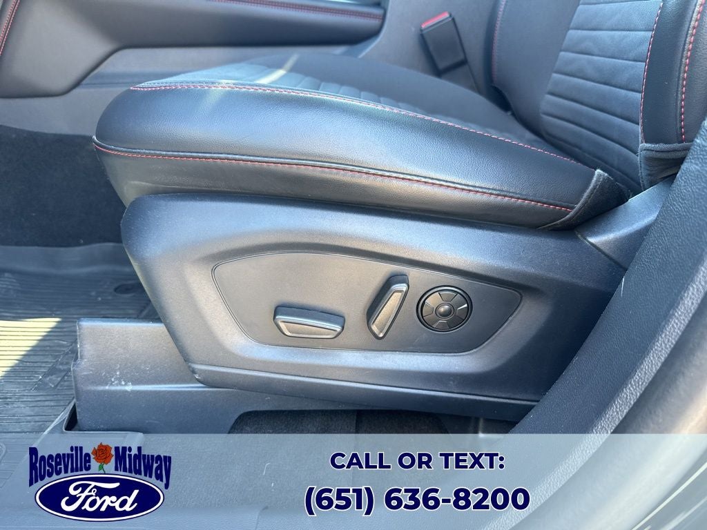 2025 Ford Explorer ST-Line Street Pack