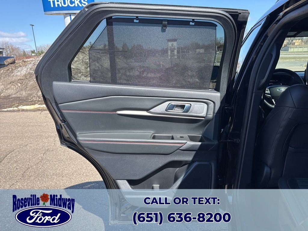 2025 Ford Explorer ST-Line Street Pack