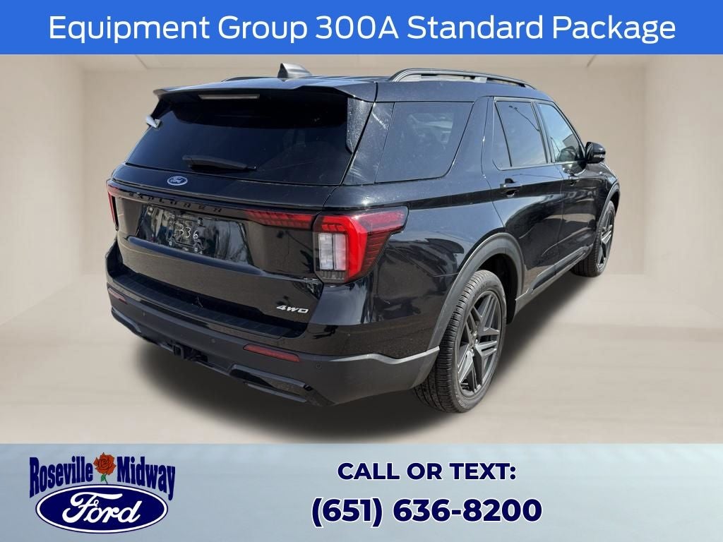 2025 Ford Explorer ST-Line Street Pack
