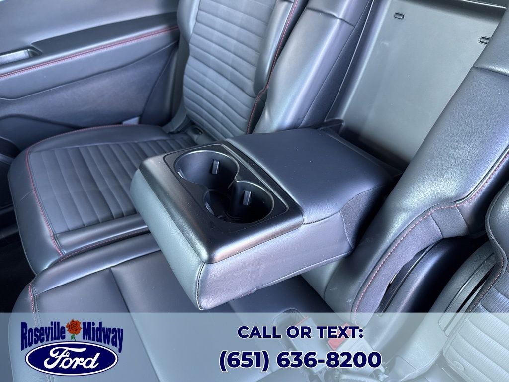 2025 Ford Explorer ST-Line Street Pack