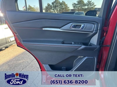 2025 Ford Explorer ST-Line Street Pack