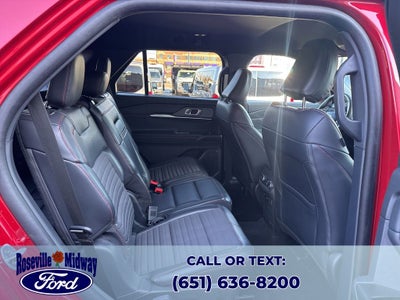 2025 Ford Explorer ST-Line Street Pack