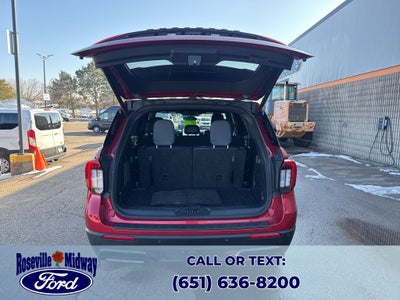 2025 Ford Explorer ST-Line Street Pack
