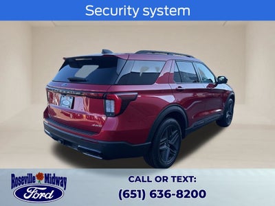 2025 Ford Explorer ST-Line Street Pack