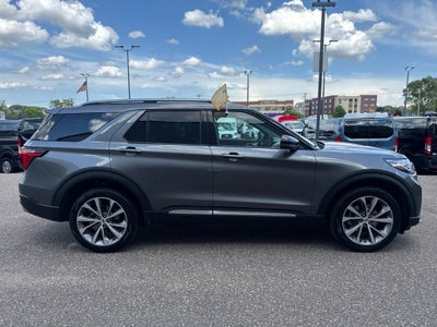 2025 Ford Explorer Platinum