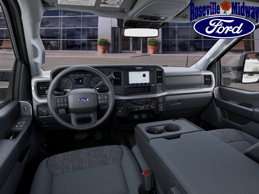 2027 Ford F-350SD XLT