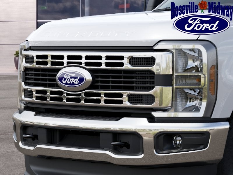 2027 Ford F-350SD XLT