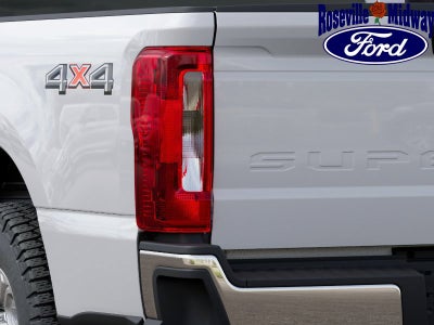 2027 Ford F-350SD XLT