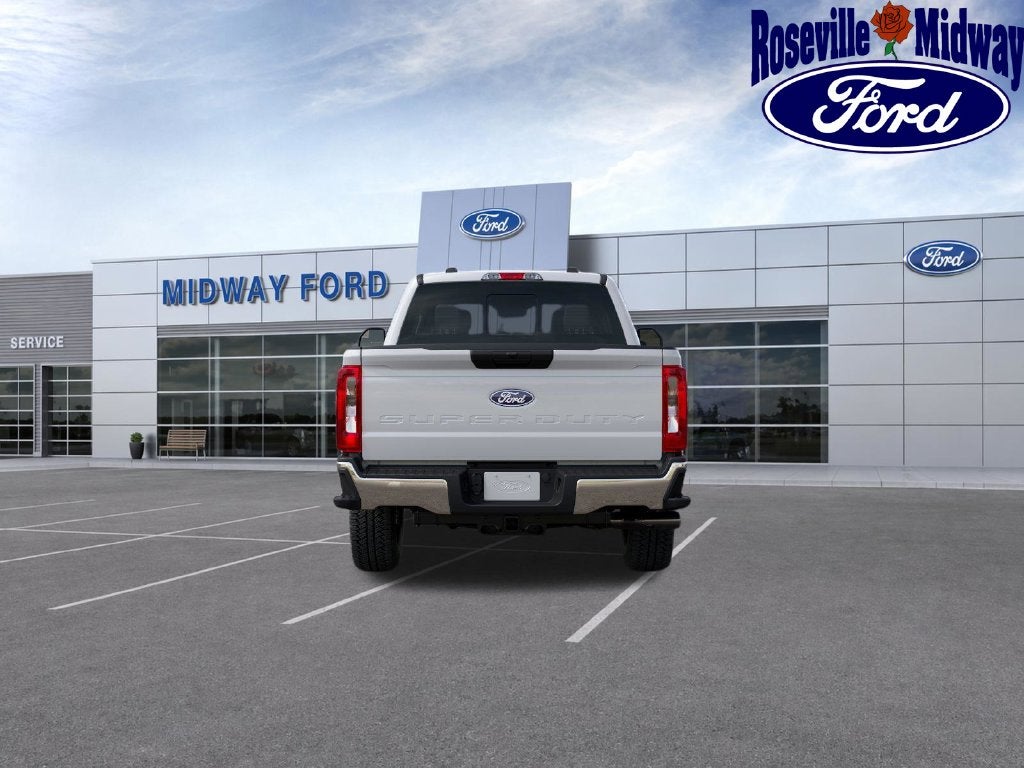 2027 Ford F-350SD XLT
