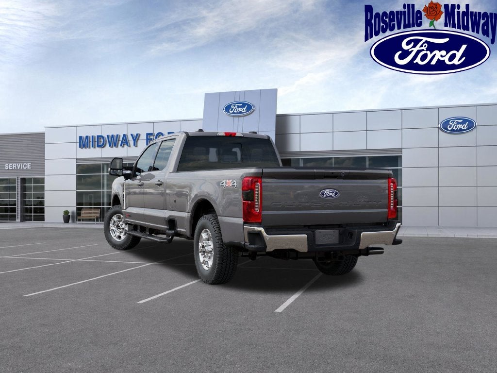2027 Ford F-350SD XLT