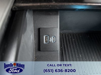 2022 Ford F-350SD Lariat Black Appearance Package