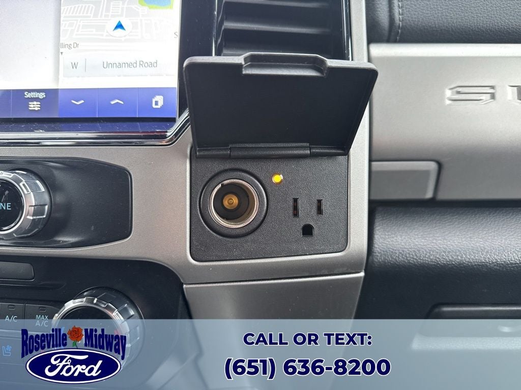 2022 Ford F-350SD Lariat Black Appearance Package