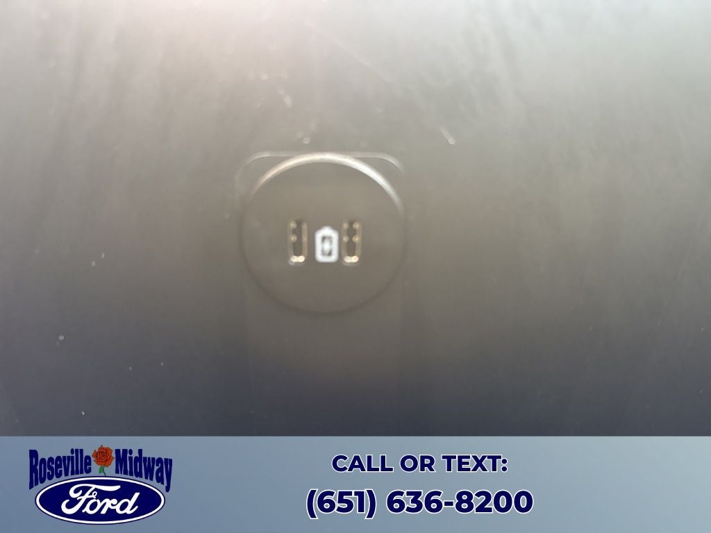 2023 Ford F-350SD Lariat DRW FX4