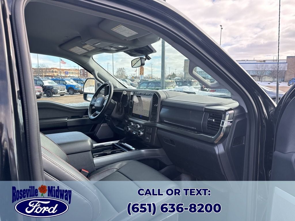 2023 Ford F-350SD Lariat DRW FX4