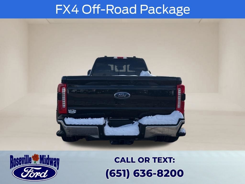 2023 Ford F-350SD Lariat DRW FX4