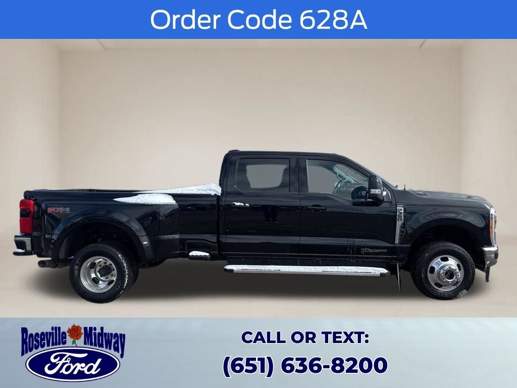 2023 Ford F-350SD Lariat DRW FX4