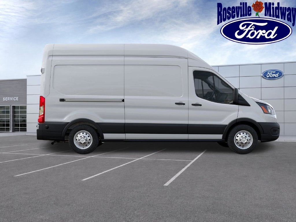 2027 Ford Transit-250 Base
