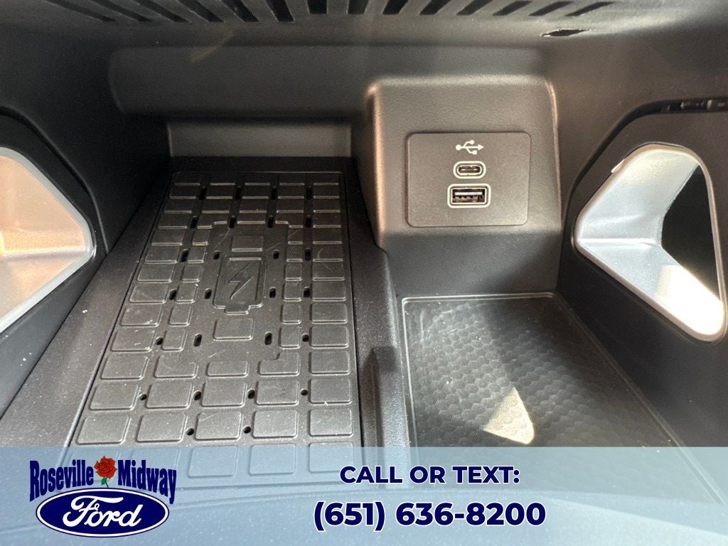 2025 Ford Ranger Lariat Chrome Accent Package