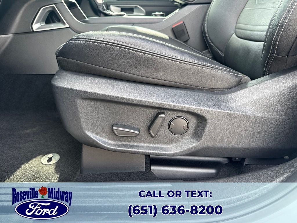2025 Ford Ranger Lariat Chrome Accent Package