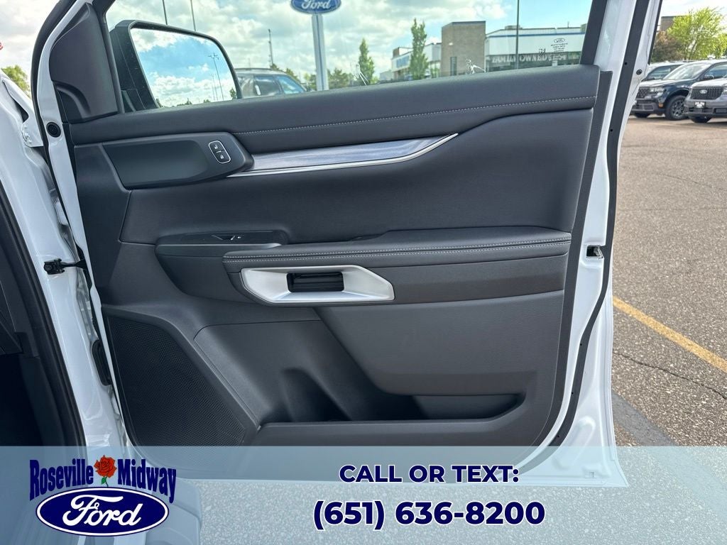 2025 Ford Ranger Lariat Chrome Accent Package