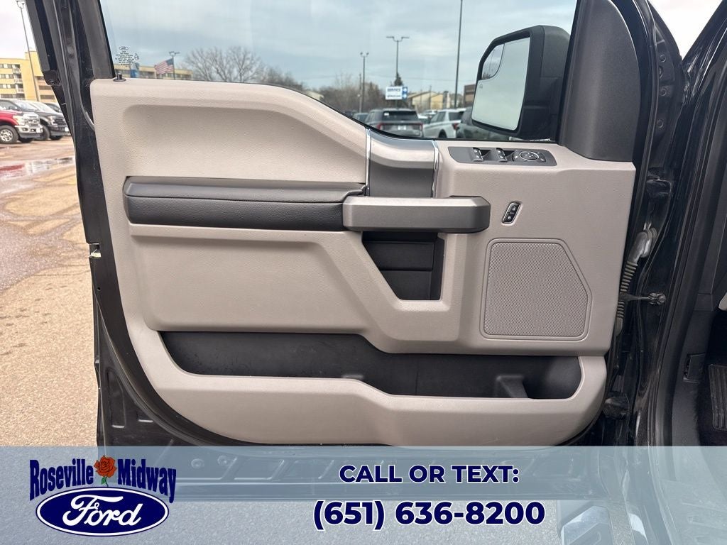 2016 Ford F-150 XLT Chrome Appearance Package