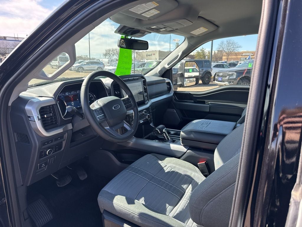 2023 Ford F-150 XLT Heritage Edition