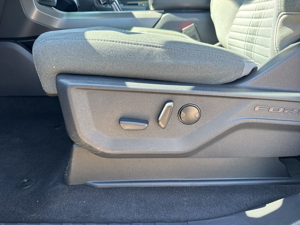 2023 Ford F-150 XLT Heritage Edition