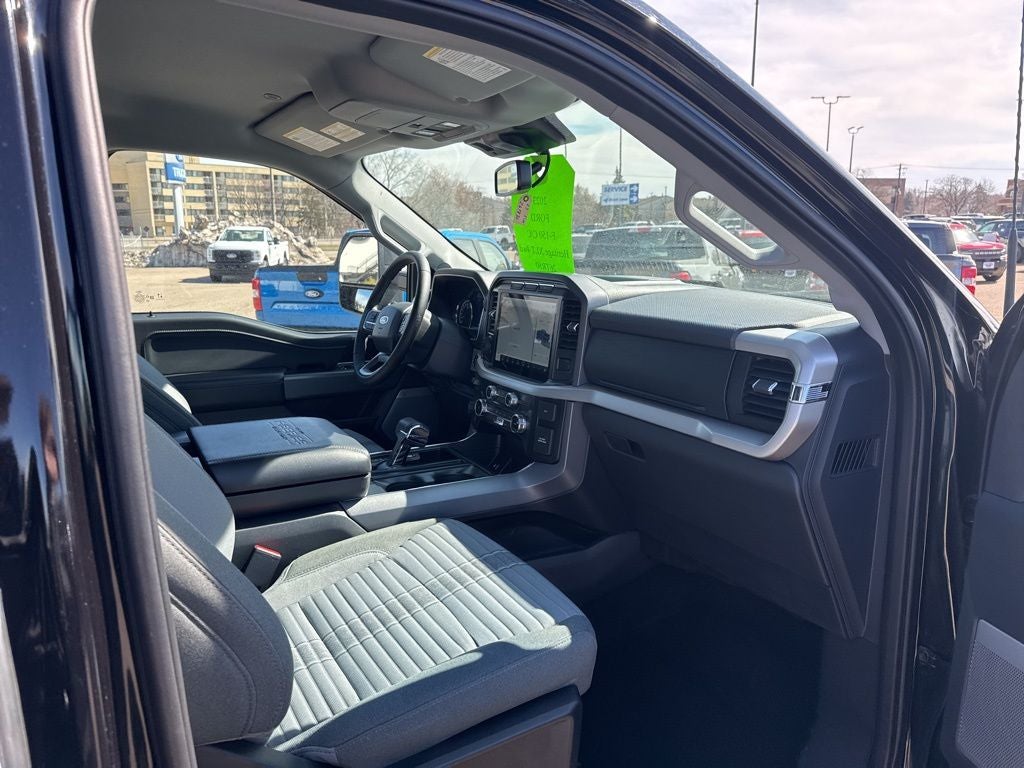 2023 Ford F-150 XLT Heritage Edition