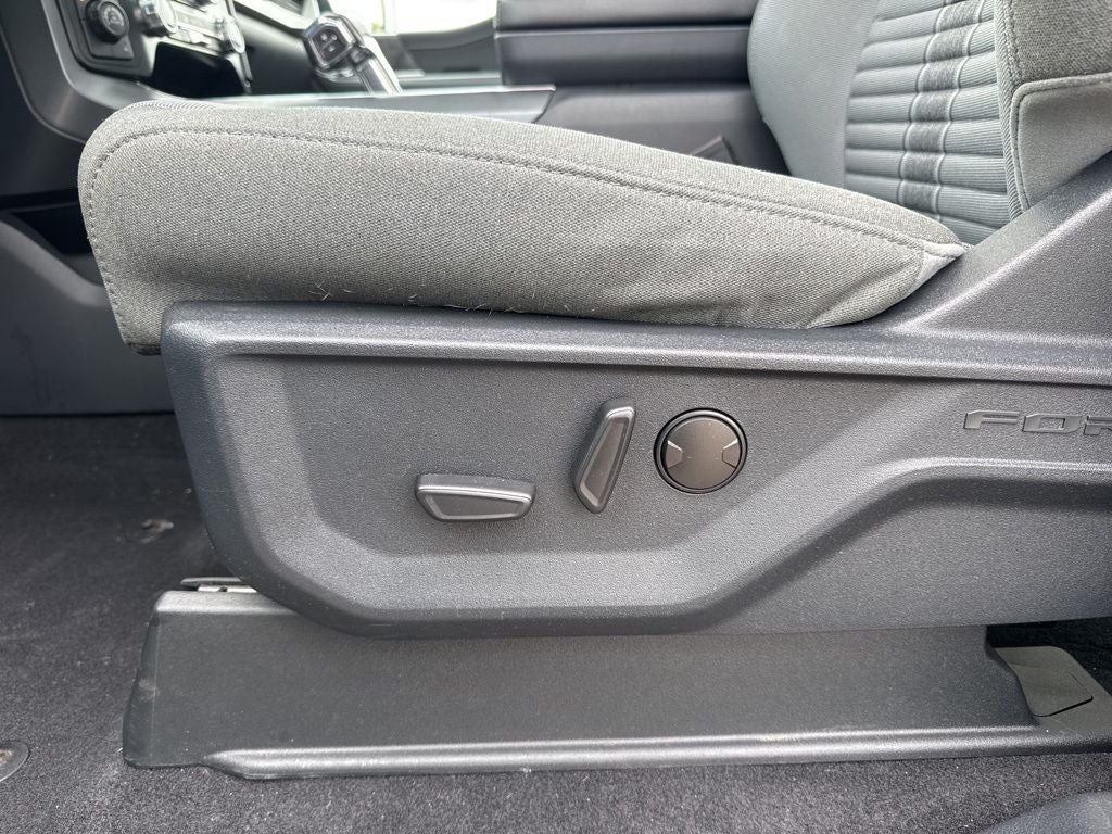 2023 Ford F-150 XLT Heritage Edition