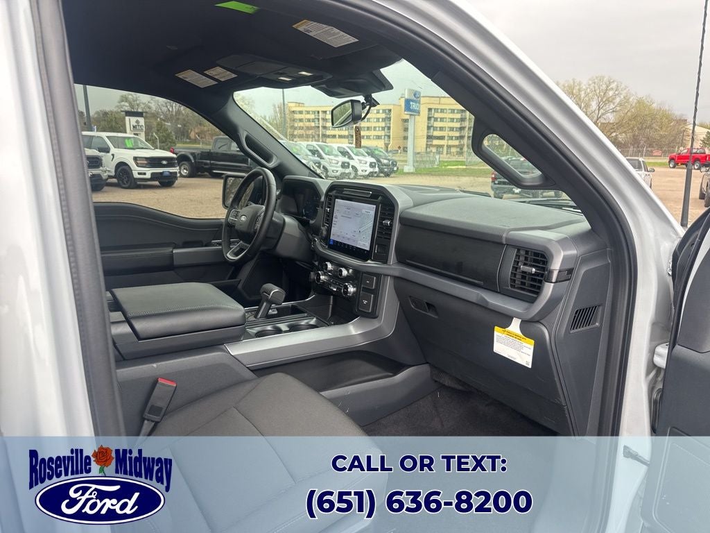 2025 Ford F-150 XLT Black Appearance Package