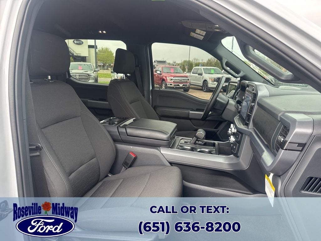 2025 Ford F-150 XLT Black Appearance Package